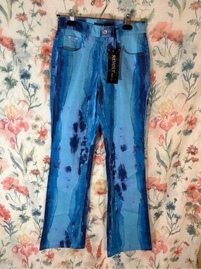 Vintage Revolt Women’s Blue Tie-Dye Jeans